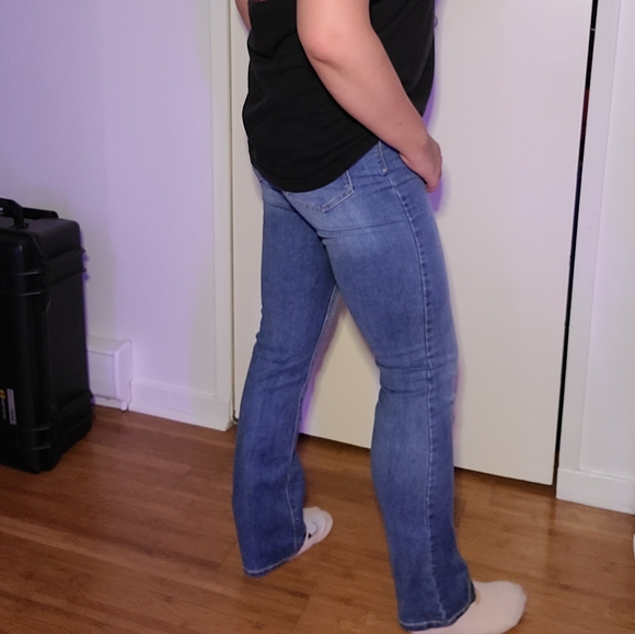Stretchy even wash Buffalo slim cut blue jeans - Picture 2 of 4